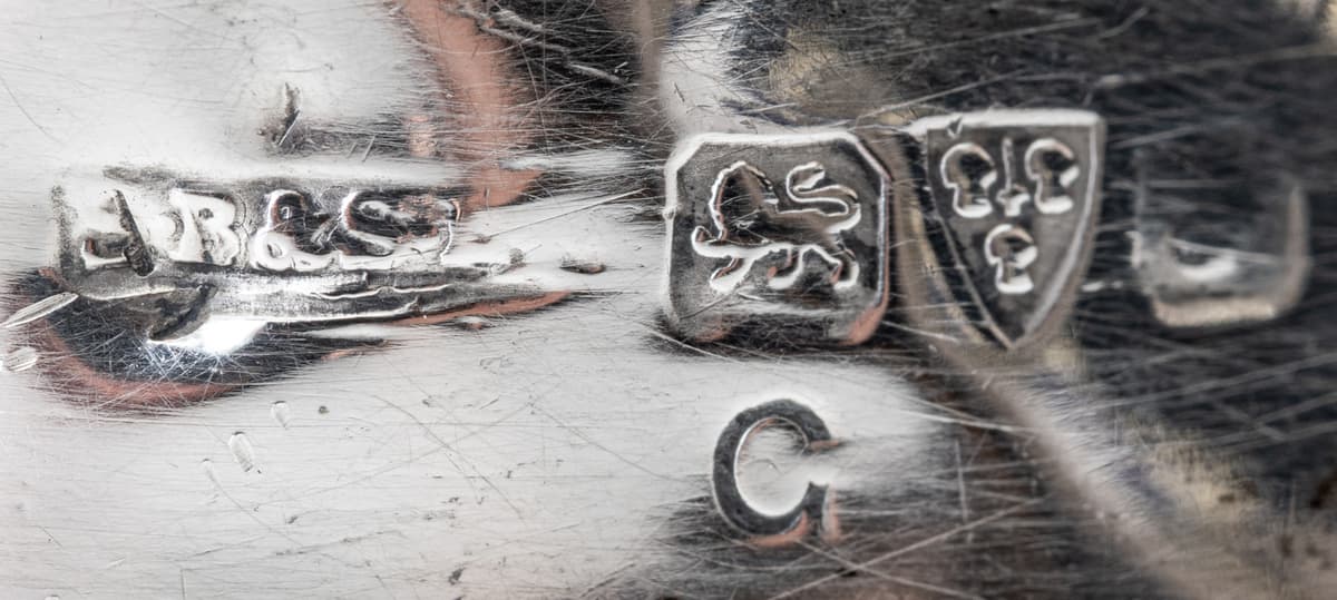 Close up Marks - Antique sterling silver pin cushion in the form of a gentleman’s shoe, hallmarked Chester c.1909, made by S. Blanckensee & Son Ltd with registered design number 548913